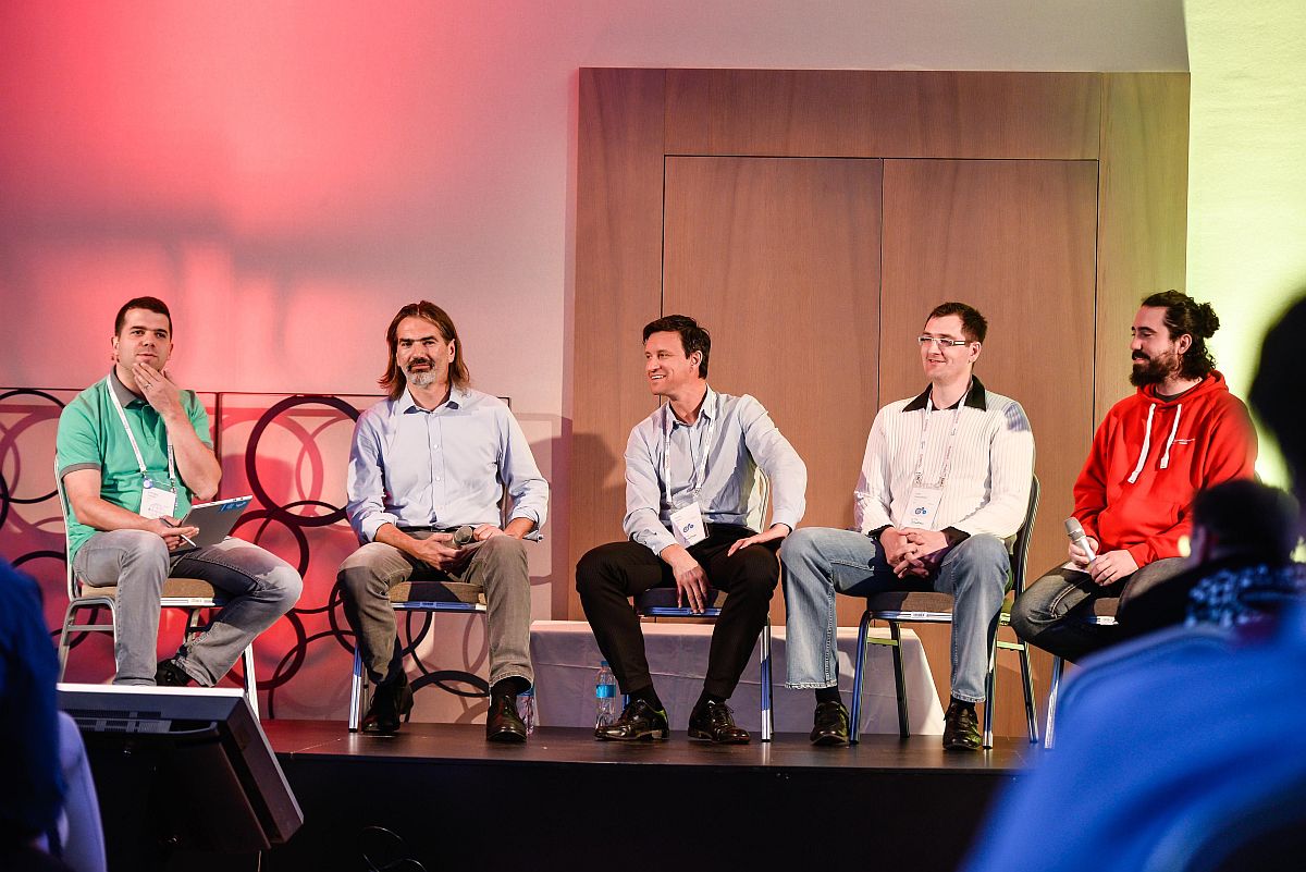 Okrugli stol Developeri sljakeri buducnosti