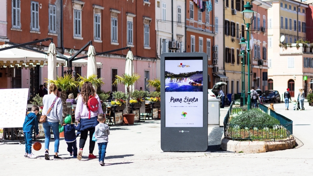 Digitalna govornica u Rovinju 2