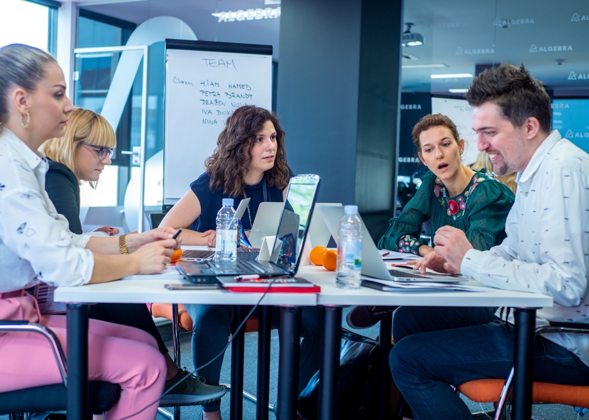 Algebra MBA Leadership 028