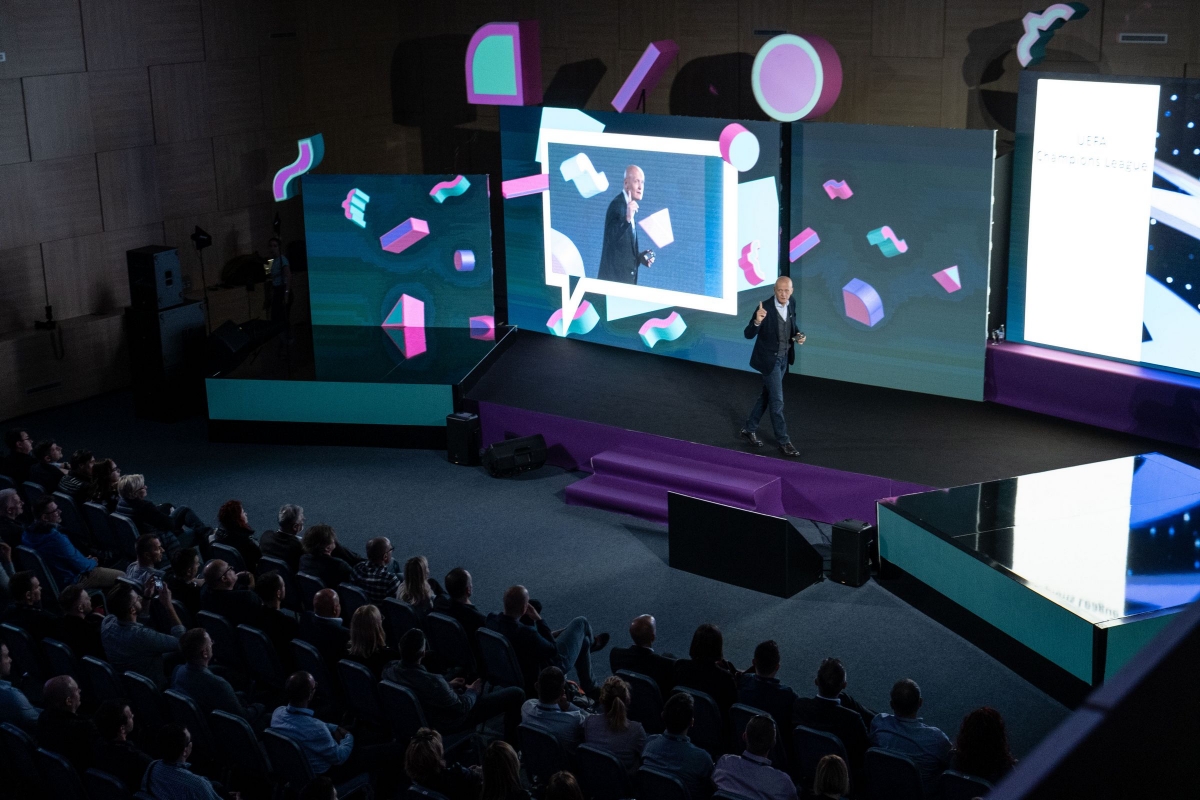 Combis konferencija2019 2400x1600