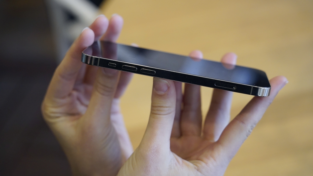 iPhone 12 Pro - dizajn