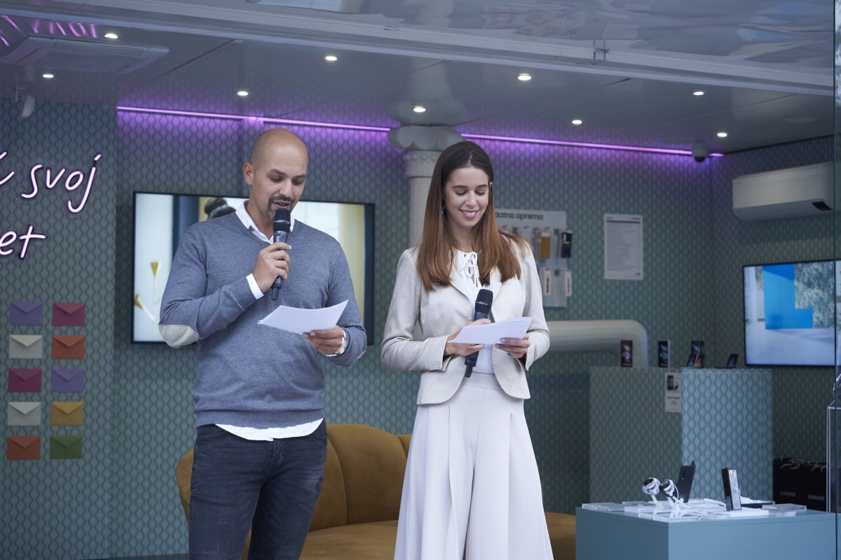 Press_Samsung_Galaxy Z Fold3 5G i Flip3