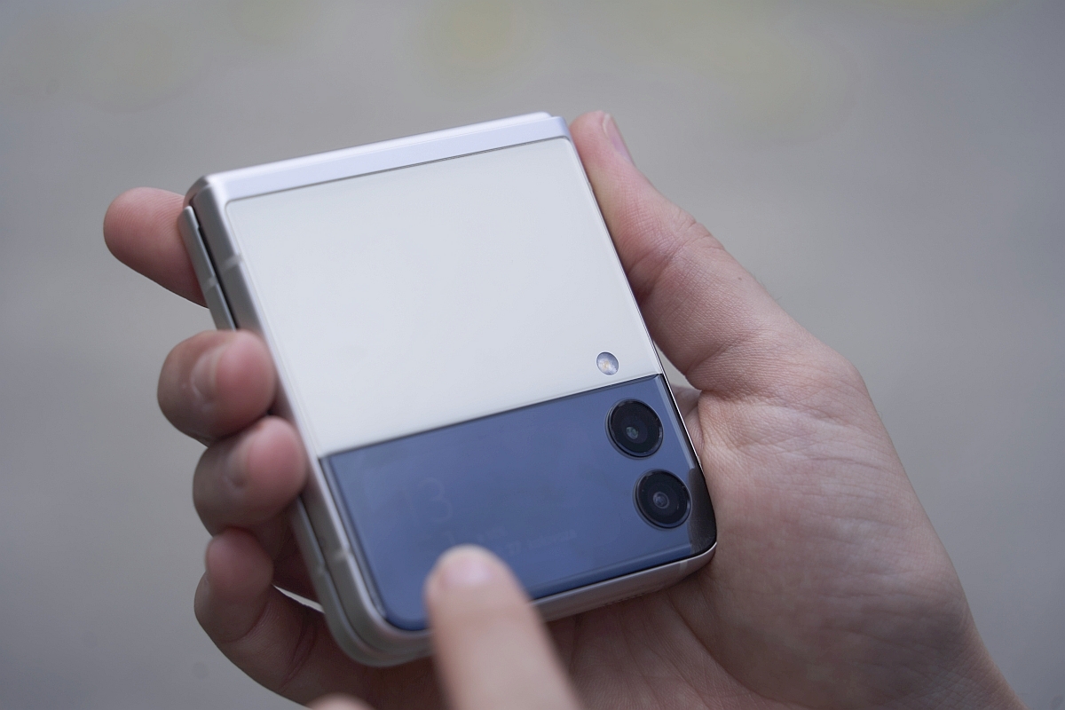Samsung Galaxy Z Flip 3