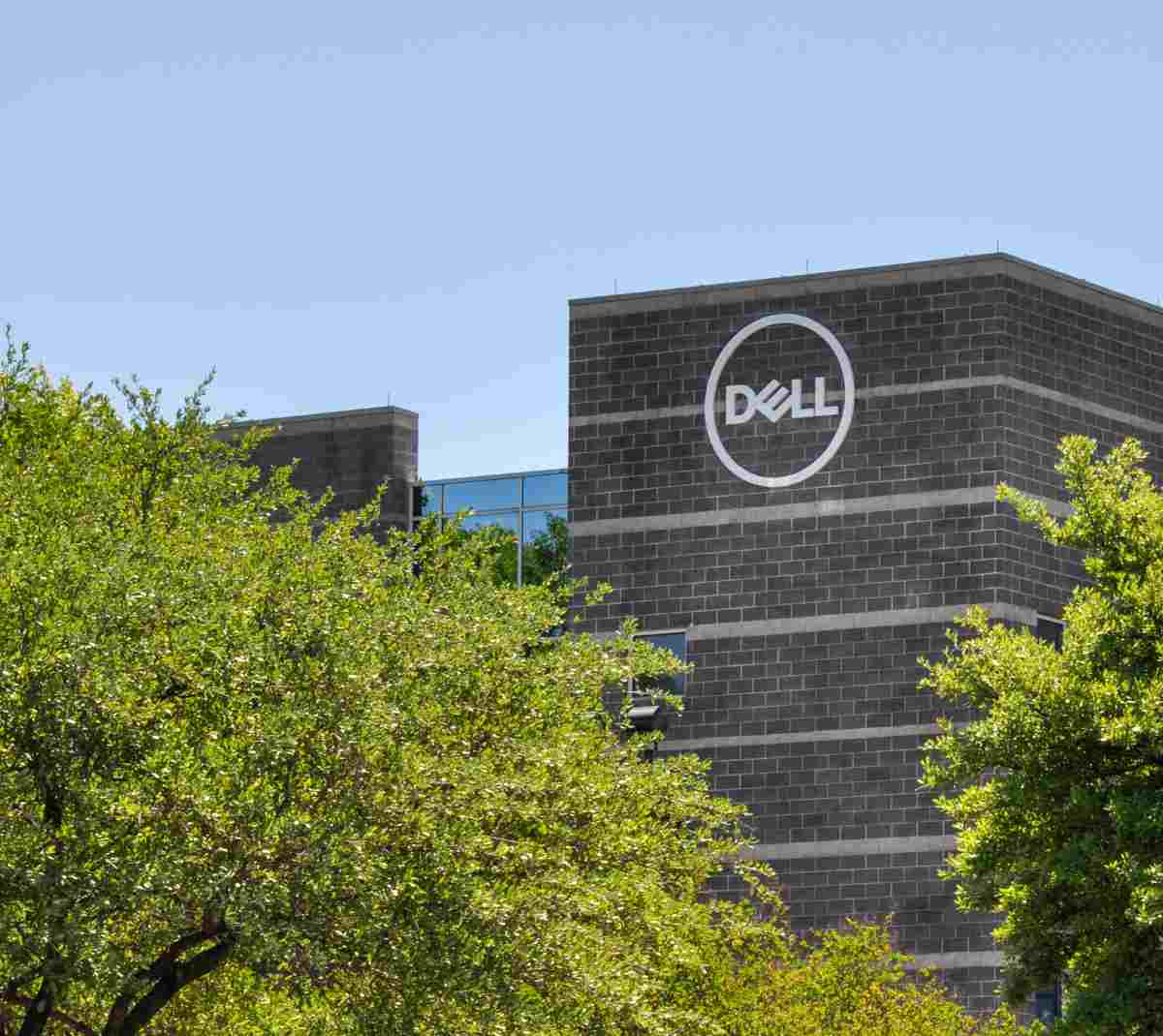 Dell_Building Front