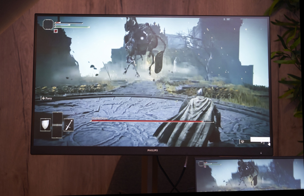 Philips Momentum 329M1 monitor 