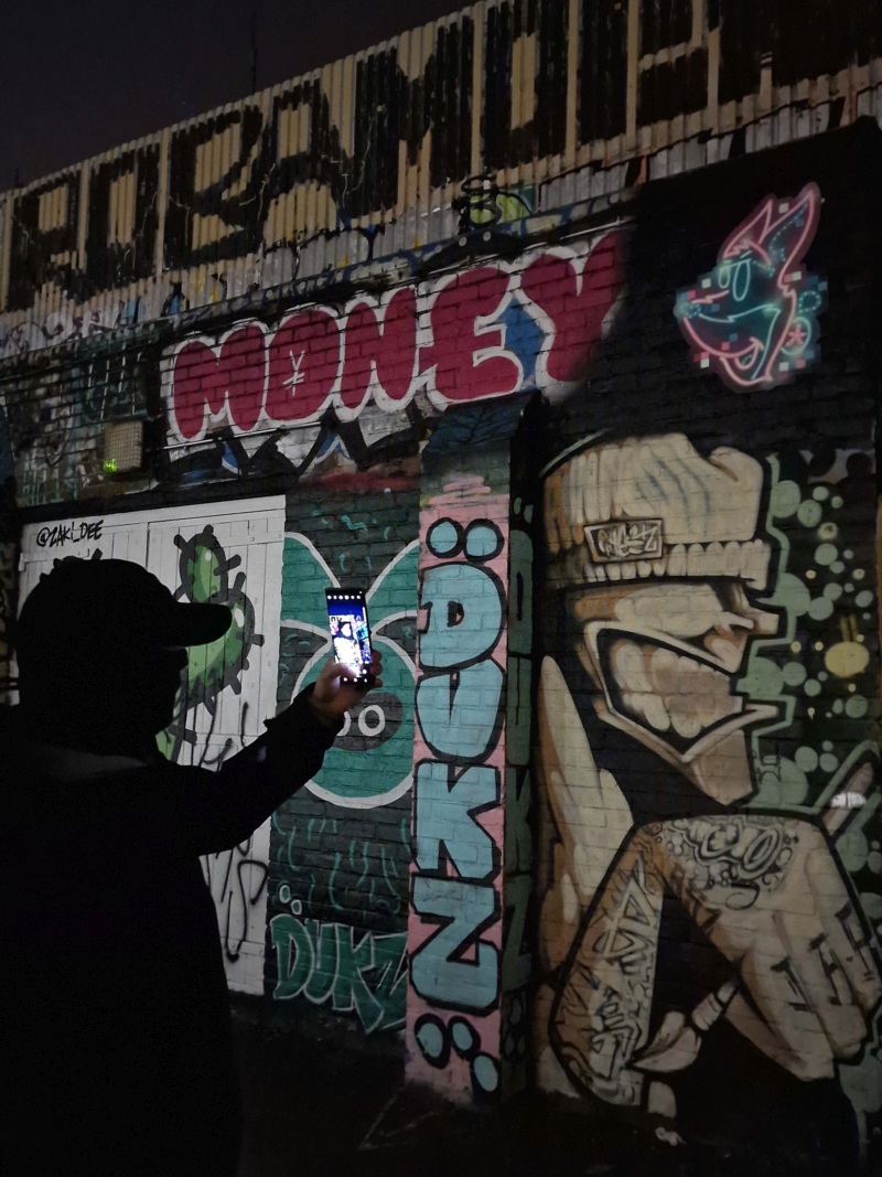 Samsung_umjetnost/Fat-Cap-Sprays-x-Samsung