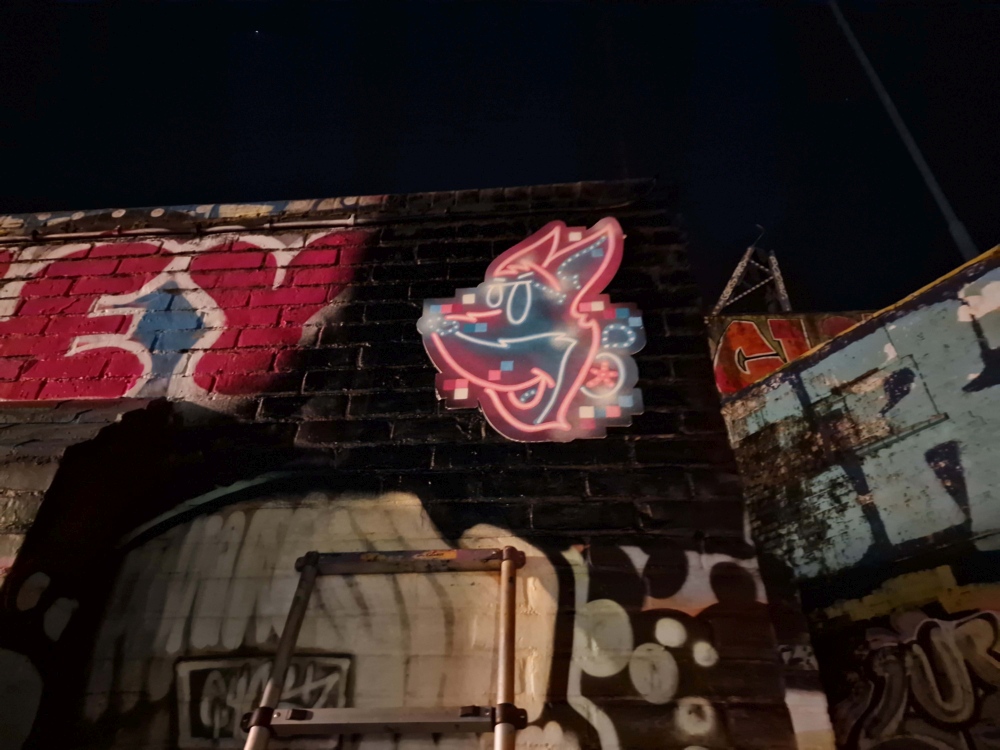 Samsung_umjetnost/Fat-Cap-Sprays-x-Samsung