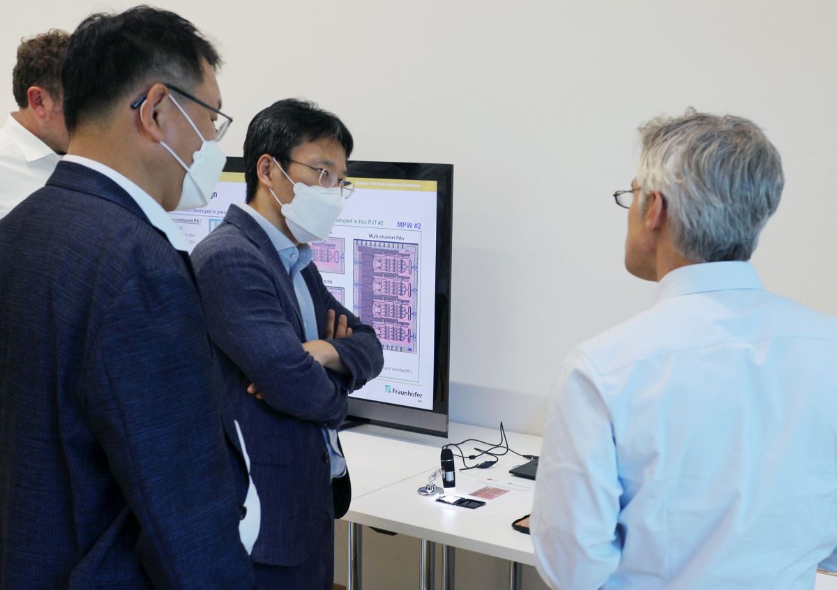 6G-THz-LG-Yeongho-Je_Thomas-Merkle-Director-Fraunhofer-IAF_02