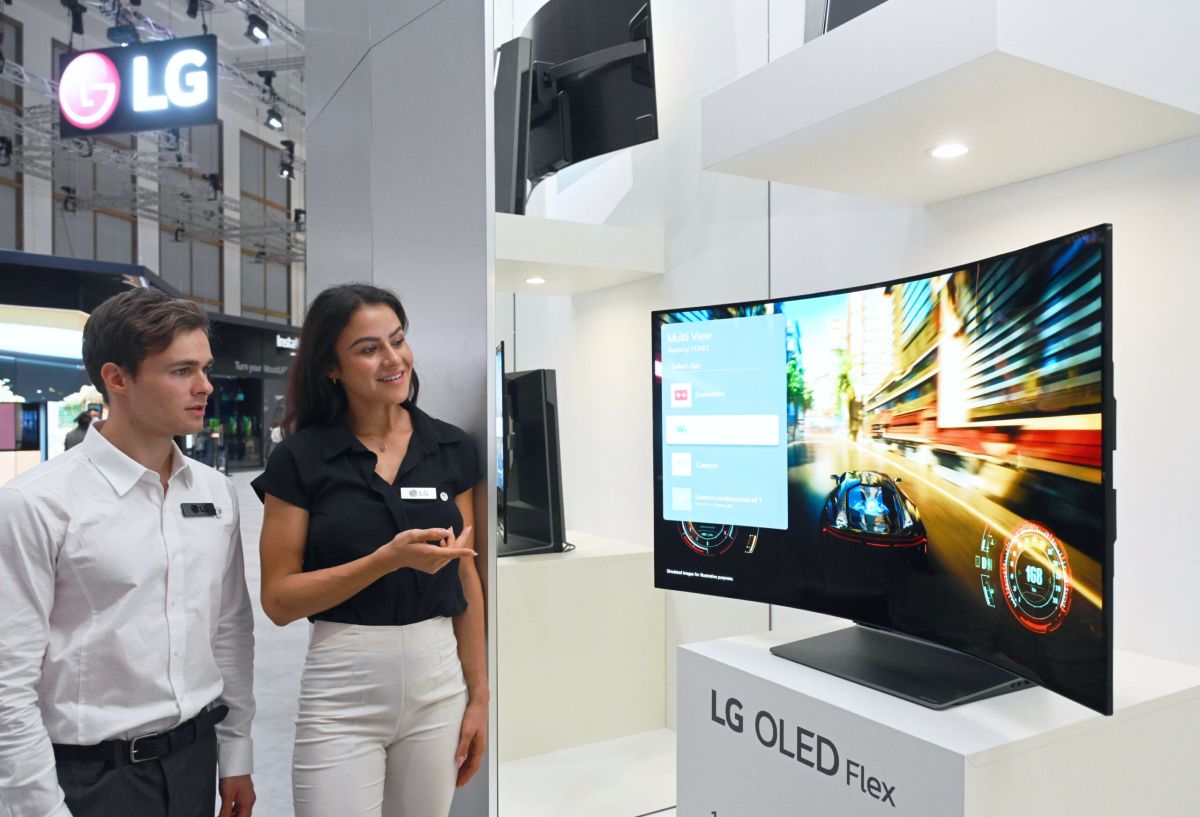 LG-booth_OLED-Flex - IFA 2022