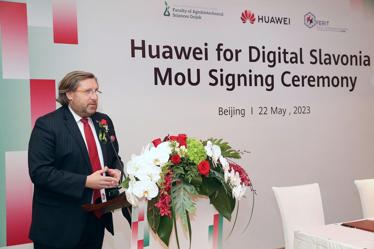 Dario Mihelin, veleposlanik Republike Hrvatske u Narodnoj Republici Kini 