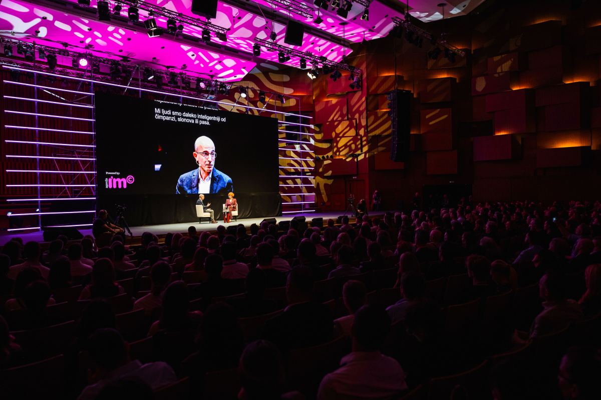 Yuval Noah Harari - prof. dr. Marijana Grbeša