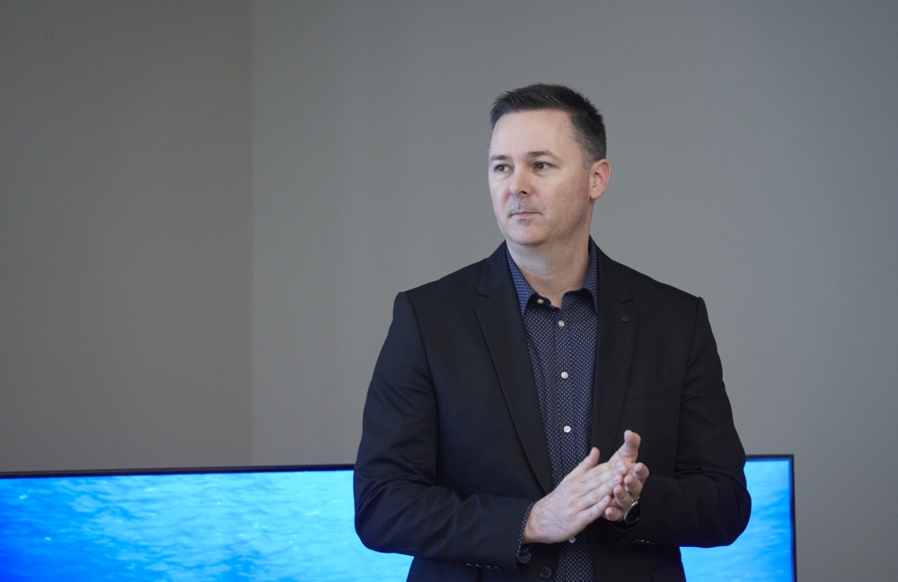 Dino Kovačević, Voditelj odjela potrošačke elektronike, u regionalnom predstavništvu tvrtke Samsung