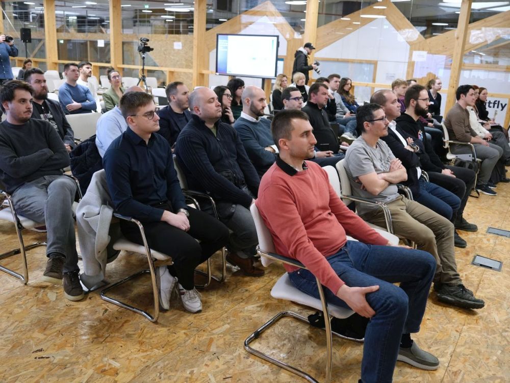 ZICER AI4Health Cro - 2025