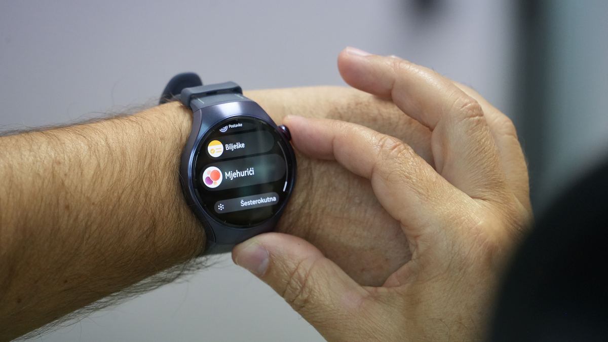 Huawei Watch 5 - fluoroelastomer