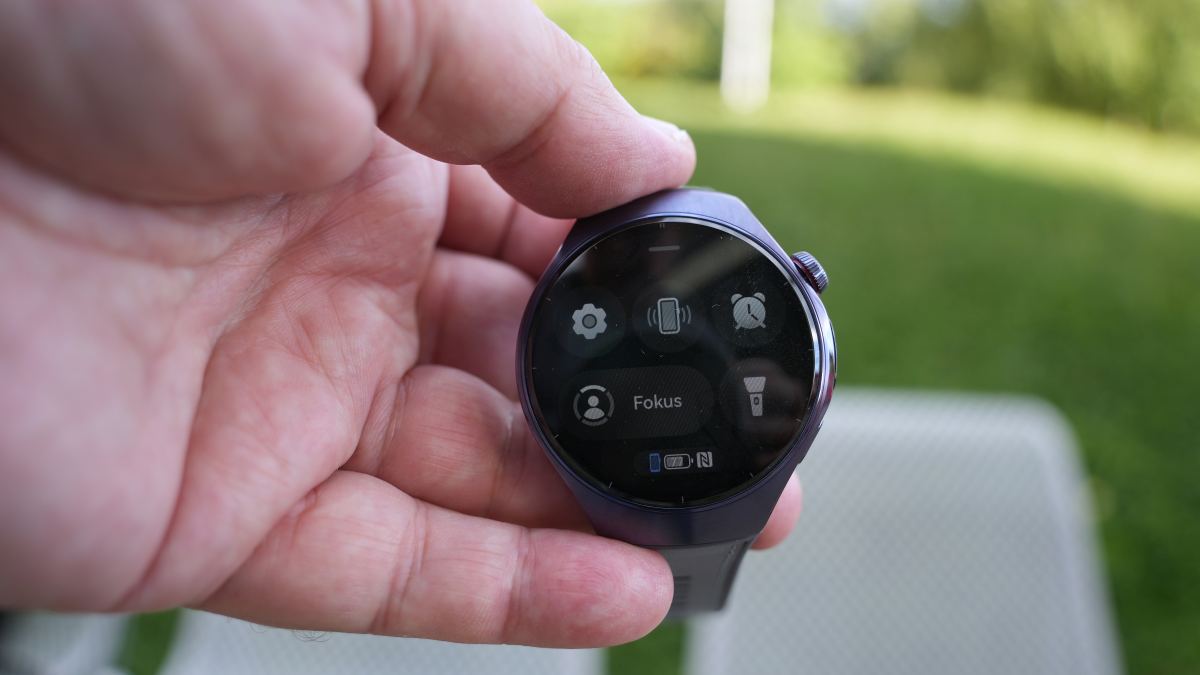 Huawei Watch 5 s novom X-TAP tehnologijom