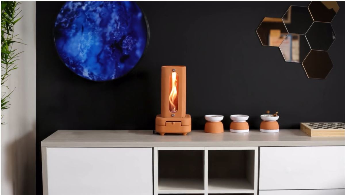 Tornado - tinjajući plamen koji grije