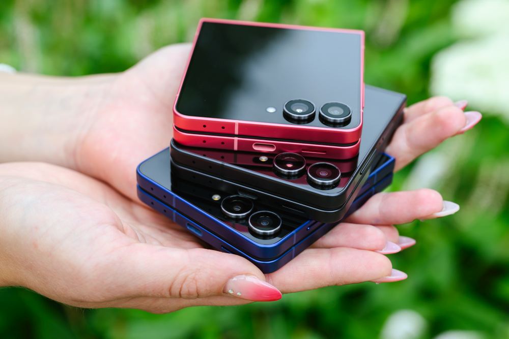 Samsung_Galaxy-Z-Flip7_boje