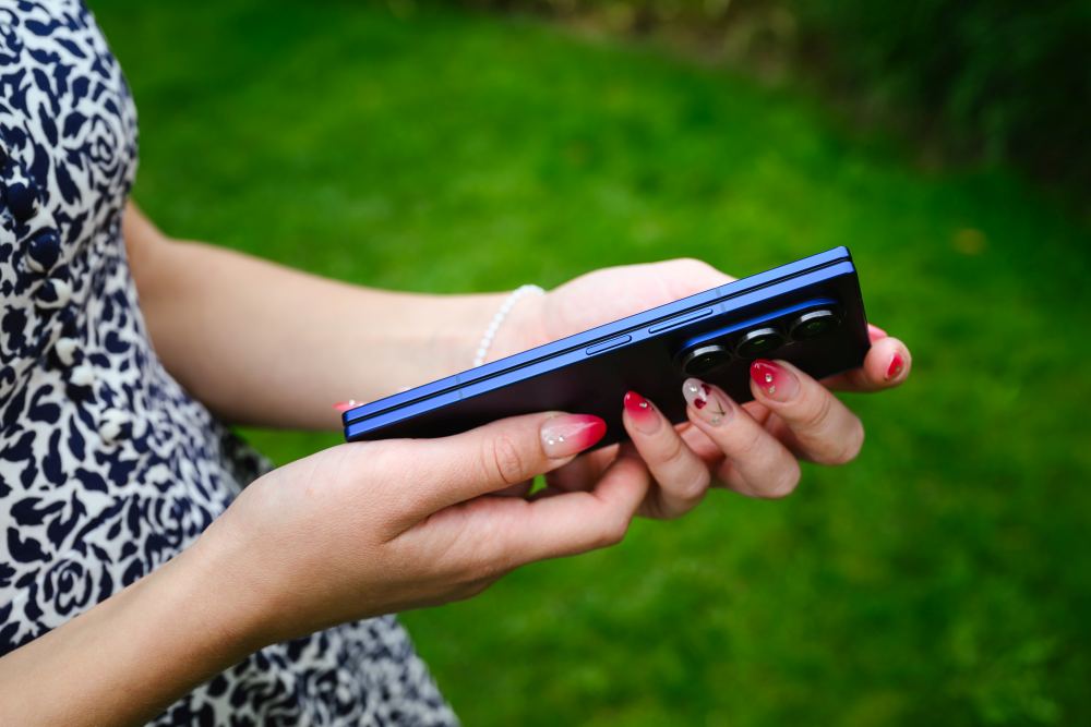 Samsung Galaxy-Z-Fold7_debljina_vodoravno