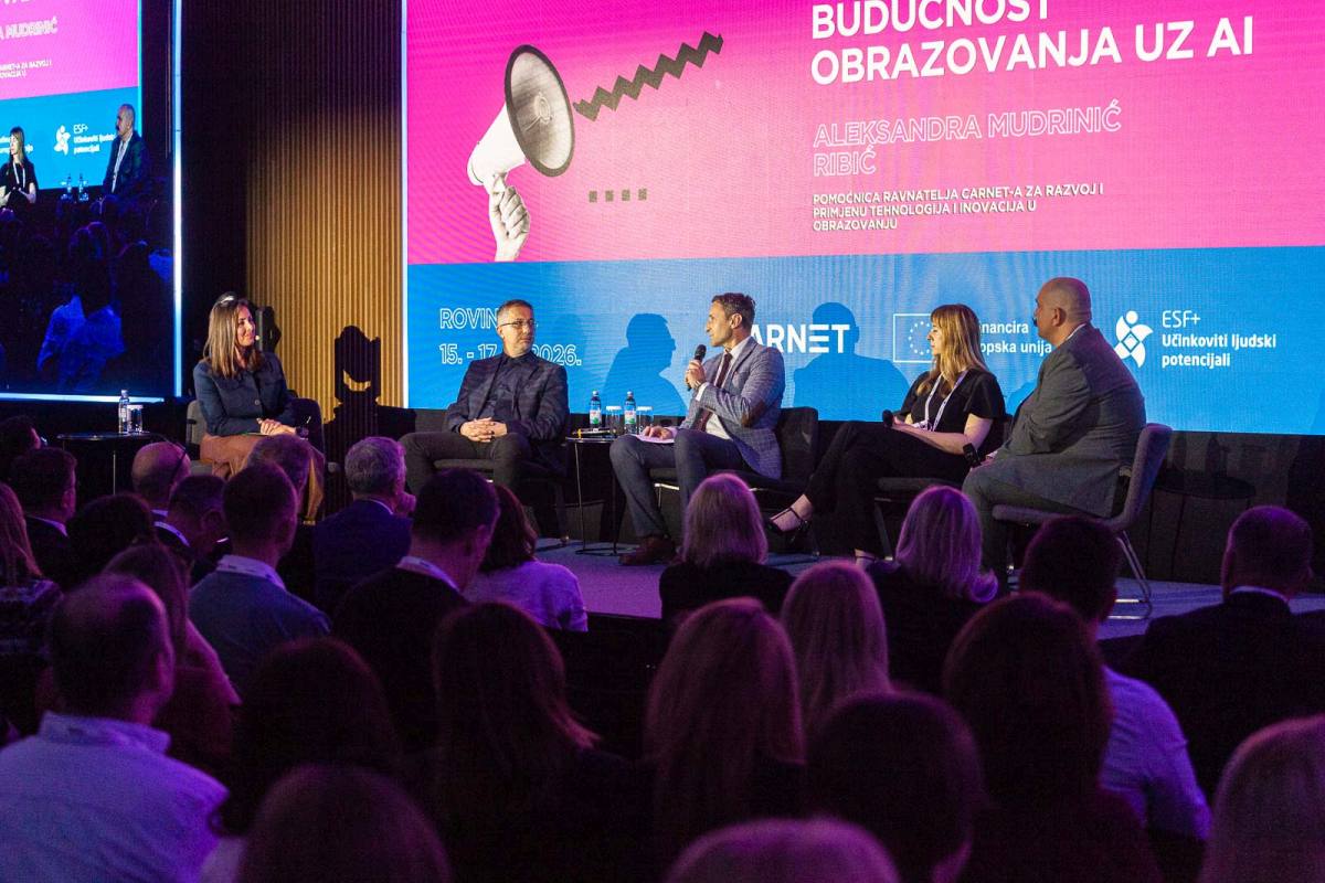 panel „Budućnost obrazovanja uz AI“