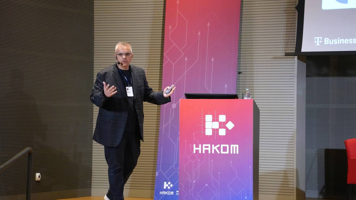 Robert Manenica | Hrvatski Telekom