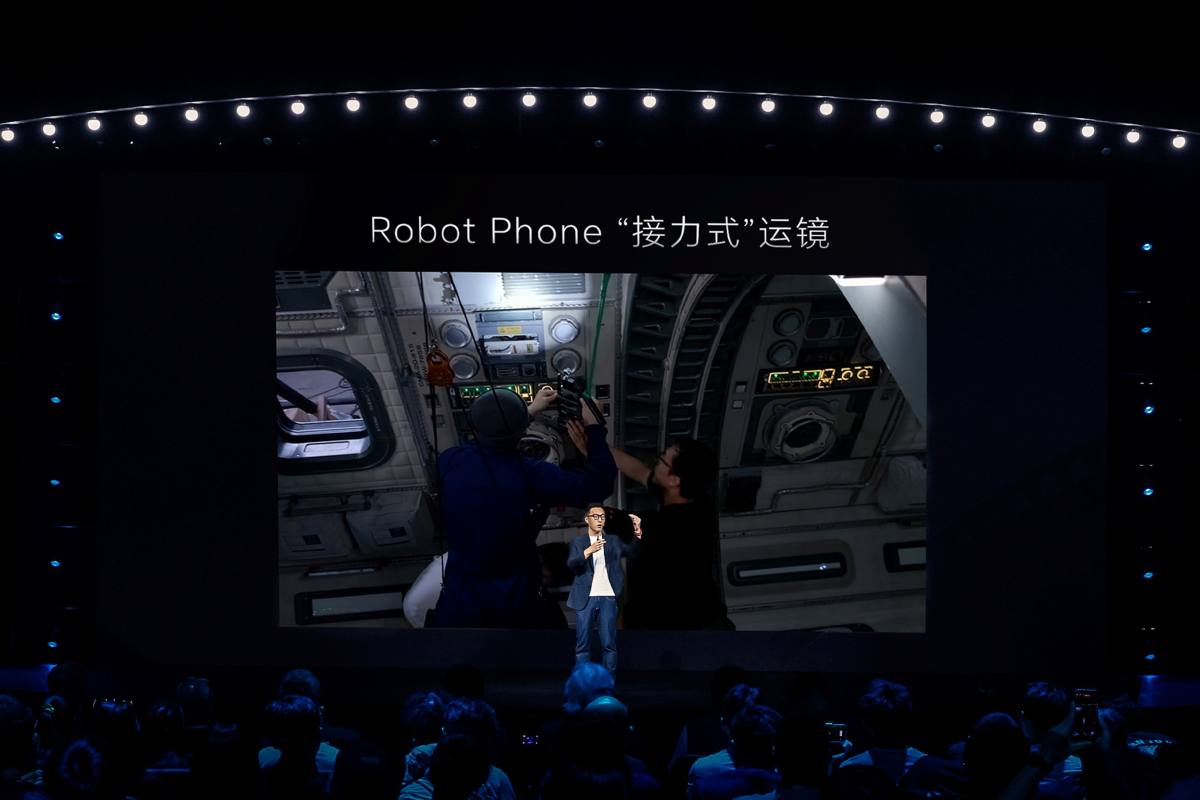 Claudio Miranda - filmski prizor snimljen uz Robot Phone