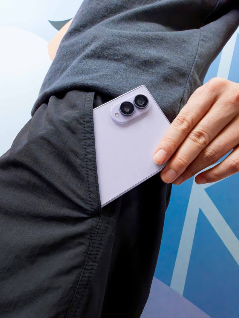 Samsung_Z Fold_8