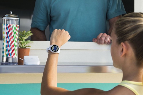 Garmin Pay koristite za brzo, sigurno i praktično plaćanje na svim mjestima koja omogućuju beskontaktno plaćanje