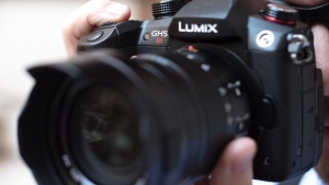Kralj je živ, živio novi kralj &ndash; Panasonic GH5s - ultimativna foto-video kamera