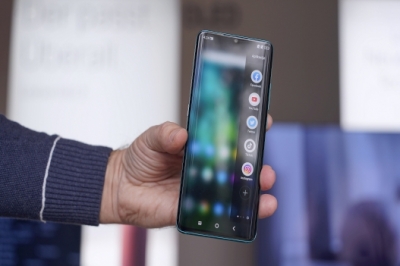 TCL 10 Pro - pametni telefon