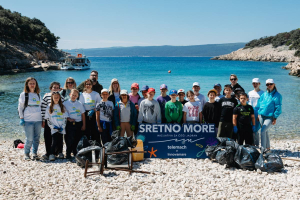 Obilježen Dan planete Zemlje akcijom Sretno more na otoku Krku i Plavniku