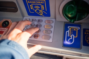 Zagrebačka banka uvela posebne mjere za vrijeme isplate mirovina