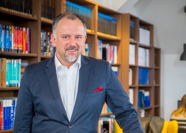 Algebra postala AWS trening partner