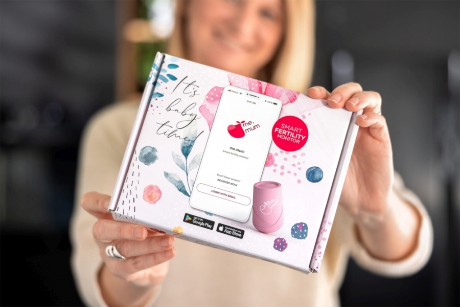 Hrvatska Fem Tech inovatorica  Maja Bujas nakon četiri godine razvoja na Indiegogo platformi lansirala inovativni me.mum uređaj za određivanje plodnih dana iz kapi sline