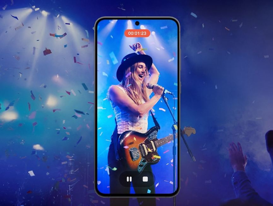 FE blagdanska priča: tehnologija koja se pametno prilagođava vama