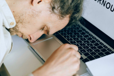 Male tvrtke, ali sve veći pritisak mentalnog zdravlja zaposlenika: pomoć umjetne inteligencije kao rje&scaron;enje