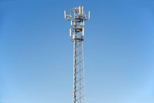Rastu ulaganja u elektroničke komunikacije