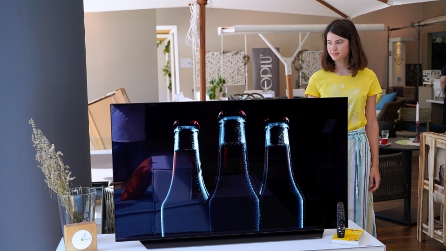 Budućnost je ovdje - LG OLED CX55