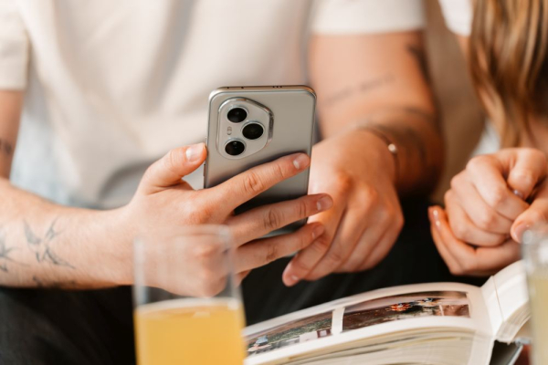 Kako oživjeti stare i dragocjene fotografije uz pomoć umjetne inteligencije?