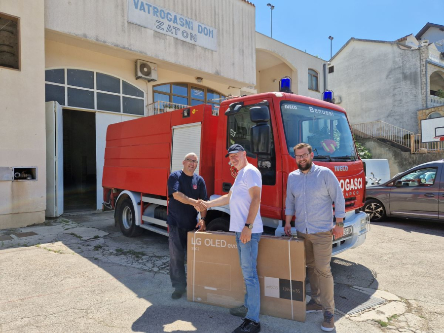 LG-eva kampanja &bdquo;Lijepa gesta&ldquo;