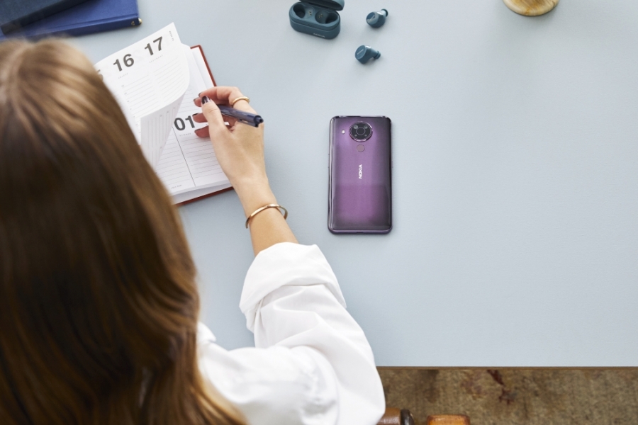 Budite svoj gazda s novim Nokia 5.4 uređajem