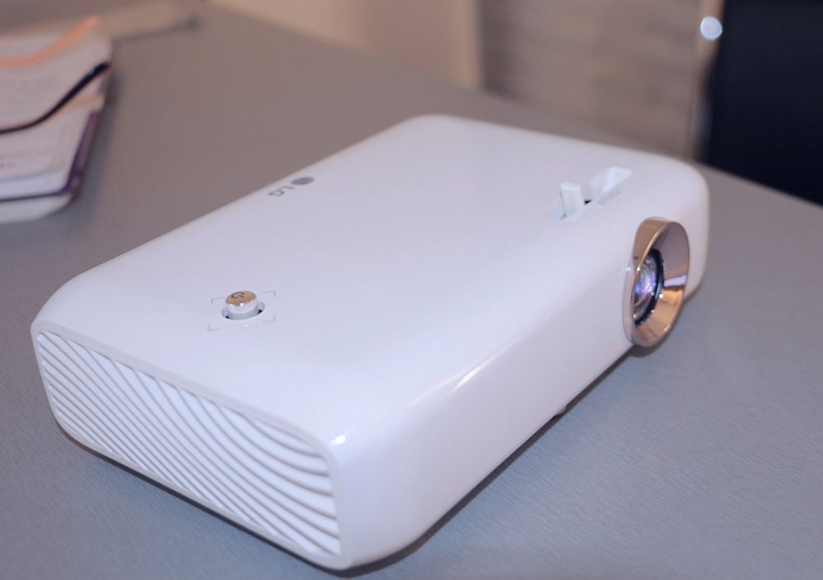 LG projektor PH550