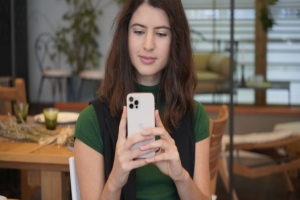 iPhone 12 Pro - pametni telefon