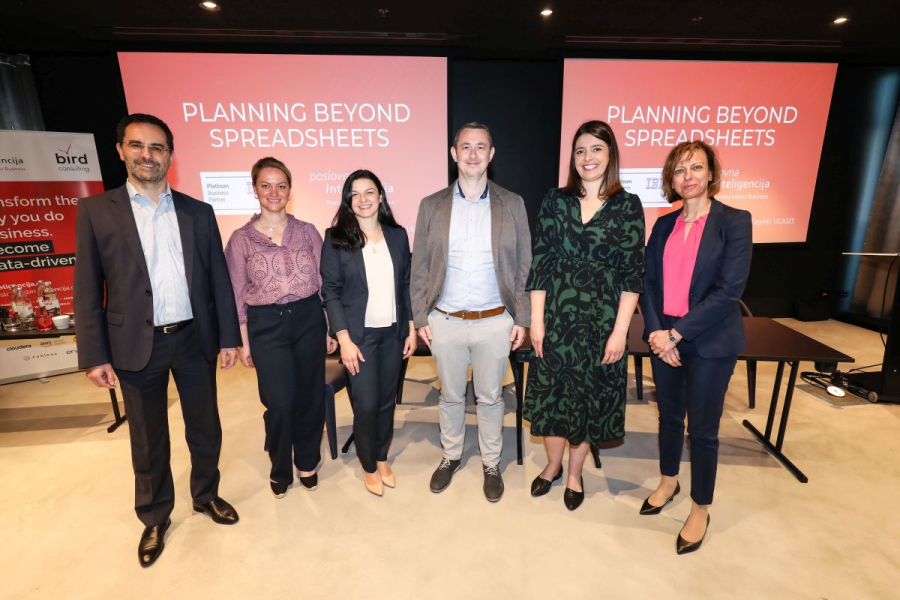 Poslovna inteligencija_panel_Planning_beyond_Spreadsheets